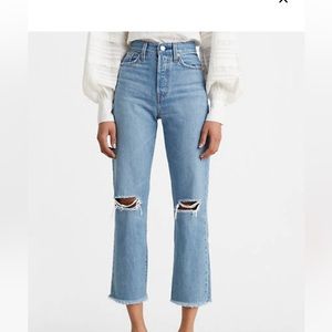 Levi’s Wedgie Straight Jeans - Size 26